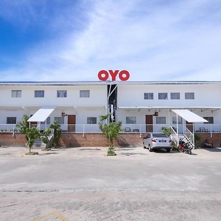 Oyo 44011 Weng Bee Guest House Kota Kinabalu Eksteriør bilde