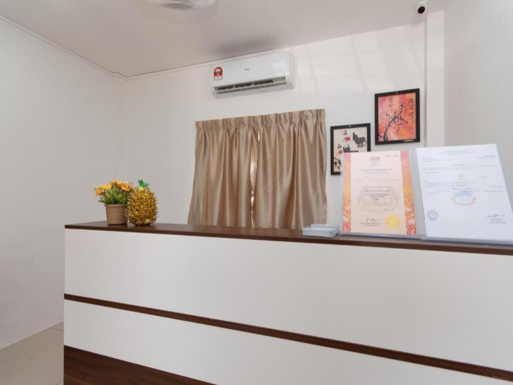 Oyo 44011 Weng Bee Guest House Kota Kinabalu Eksteriør bilde