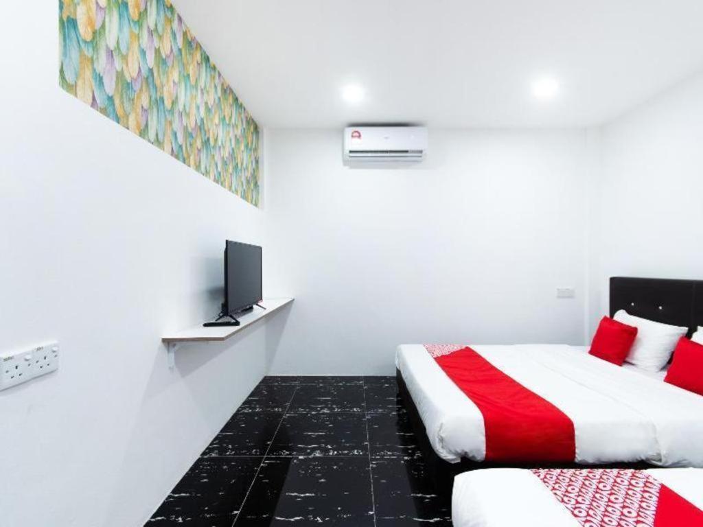 Oyo 44011 Weng Bee Guest House Kota Kinabalu Eksteriør bilde