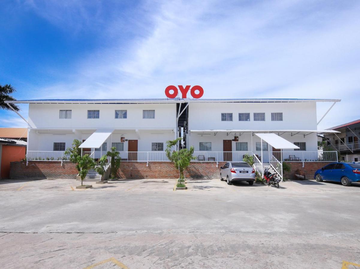 Oyo 44011 Weng Bee Guest House Kota Kinabalu Eksteriør bilde