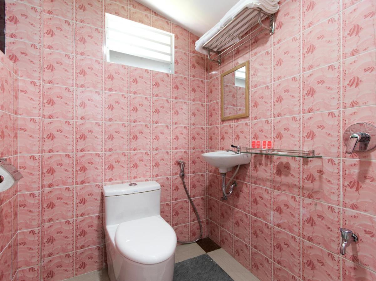 Oyo 44011 Weng Bee Guest House Kota Kinabalu Eksteriør bilde