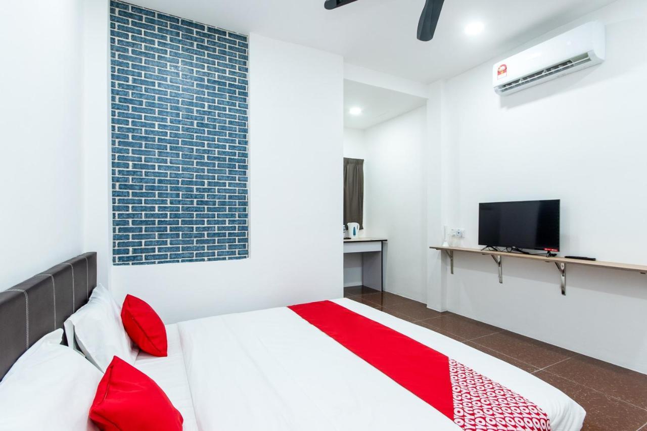 Oyo 44011 Weng Bee Guest House Kota Kinabalu Eksteriør bilde