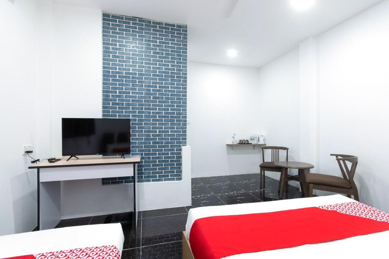 Oyo 44011 Weng Bee Guest House Kota Kinabalu Eksteriør bilde
