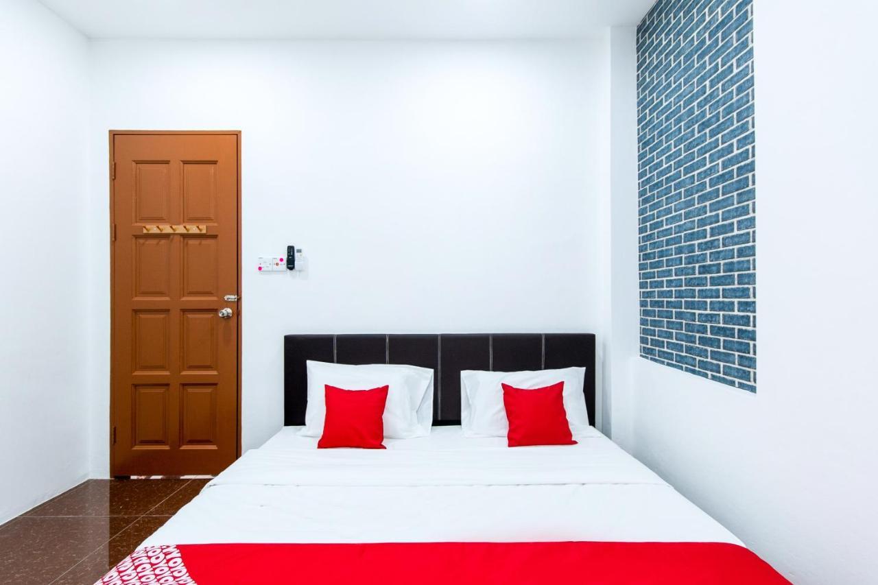 Oyo 44011 Weng Bee Guest House Kota Kinabalu Eksteriør bilde
