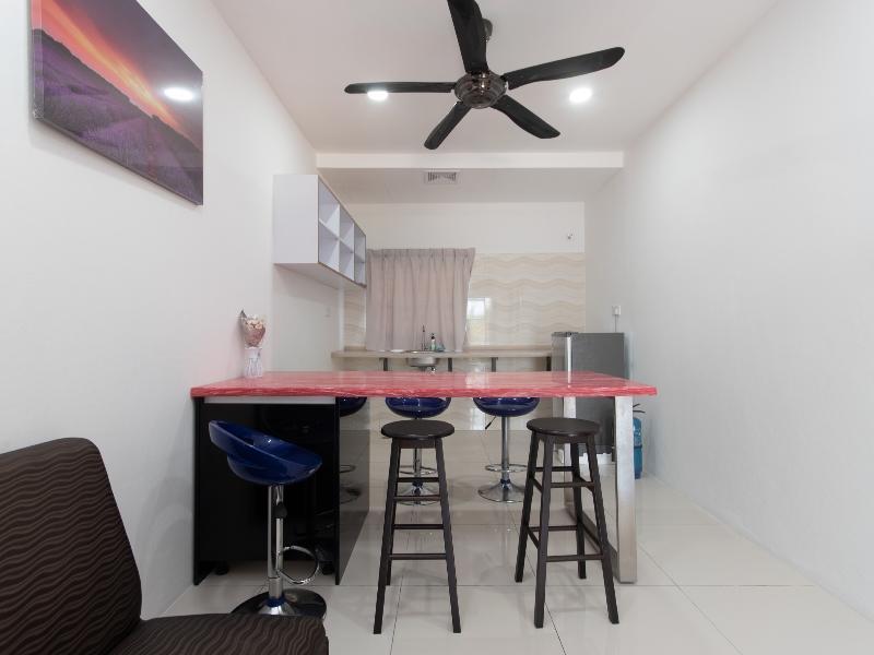 Oyo 44011 Weng Bee Guest House Kota Kinabalu Eksteriør bilde